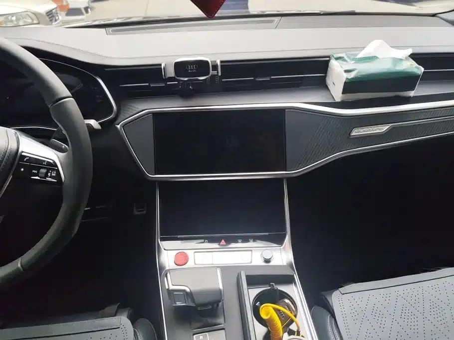 Audi A6L 2025 45 TFSI quattro Premium Dynamic Edition — миниатюра 13