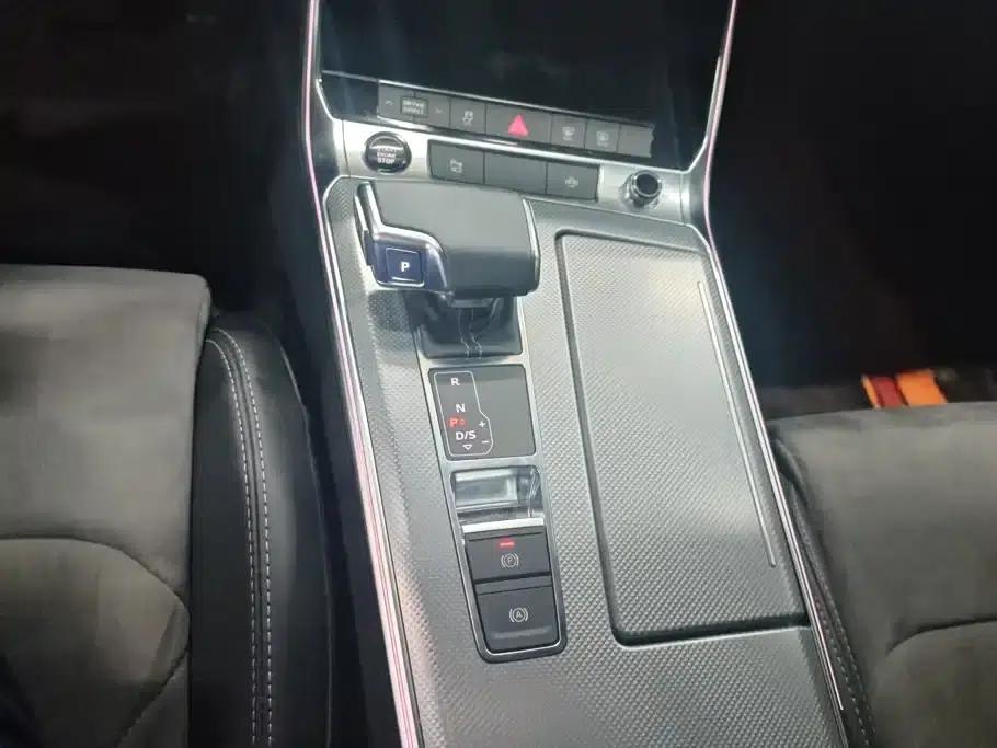 Audi A6L 2021 40 TFSI Luxury Dynamic — миниатюра 16