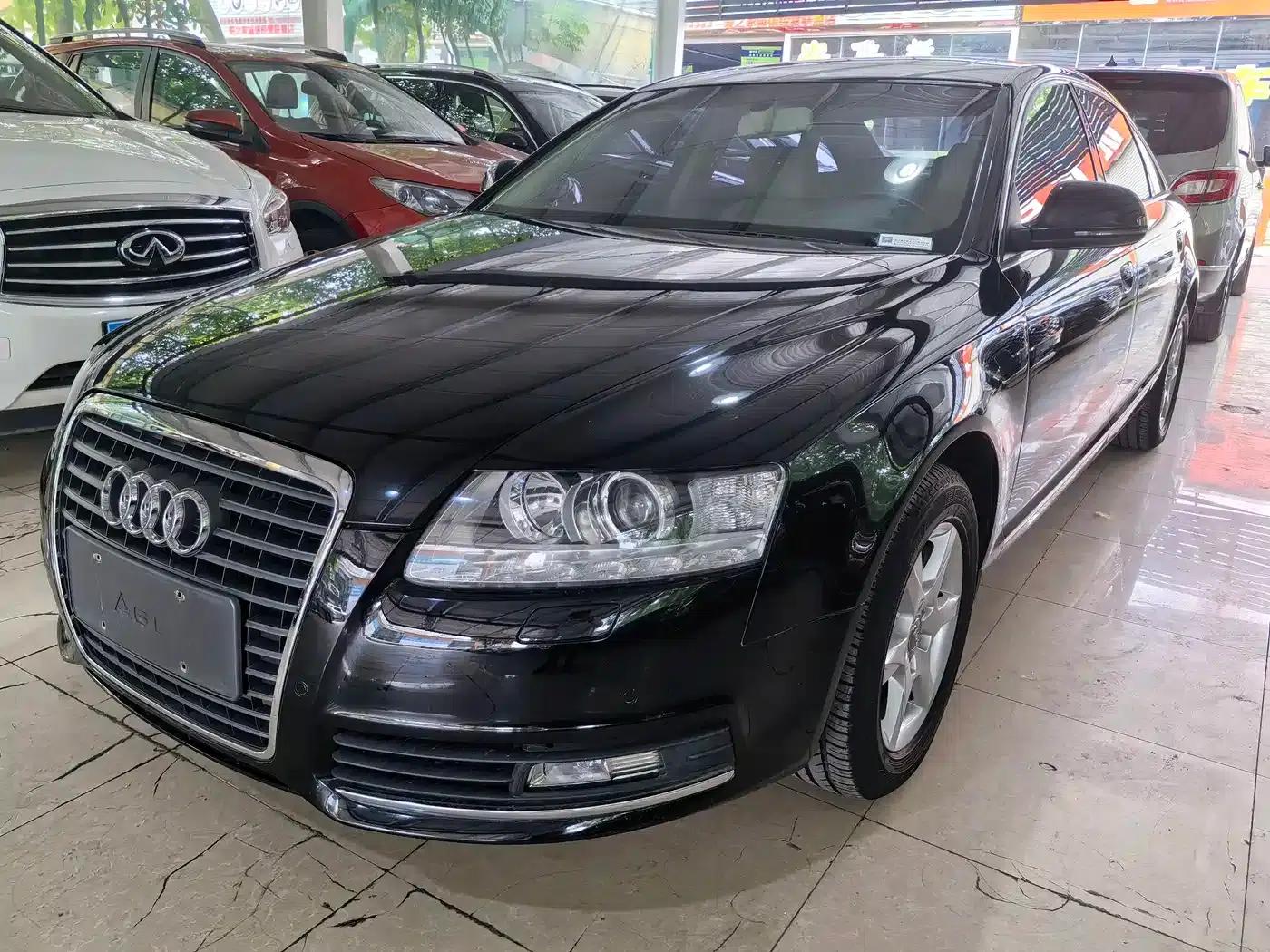 Audi A6L 2010 2.0 TFSI Automatic Standard Edition — миниатюра 1