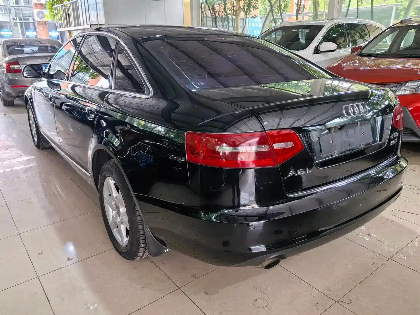 Audi A6L 2010 2.0 TFSI Automatic Standard Edition — миниатюра 10