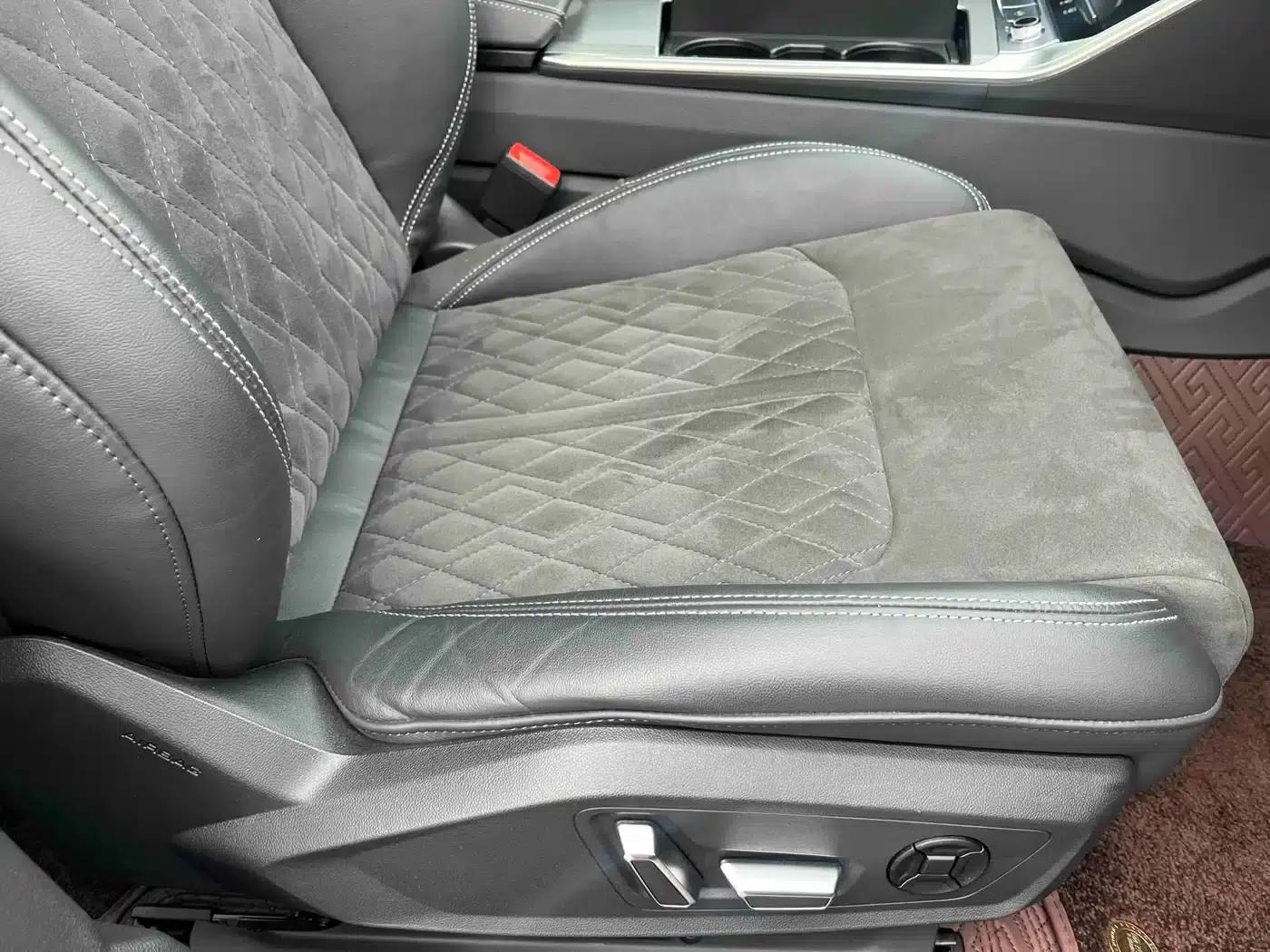Audi A6L 2024 45 TFSI Premium Dynamic Edition — миниатюра 12