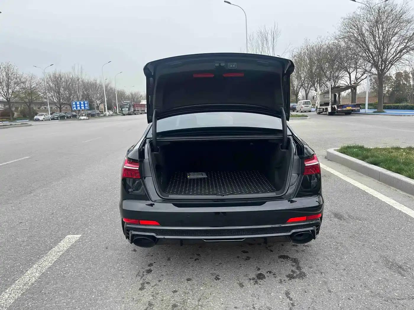 Audi A6L 2024 45 TFSI Premium Dynamic Edition — миниатюра 18