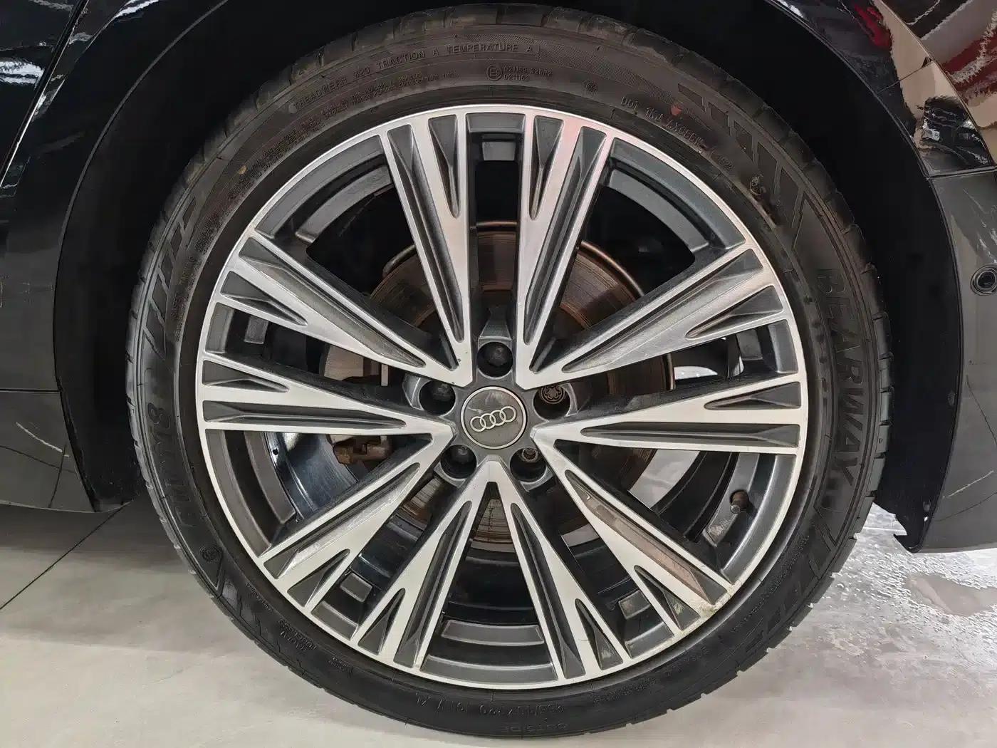 Audi A6L 2019 55 TFSI quattro Flagship Elegance Edition — миниатюра 26