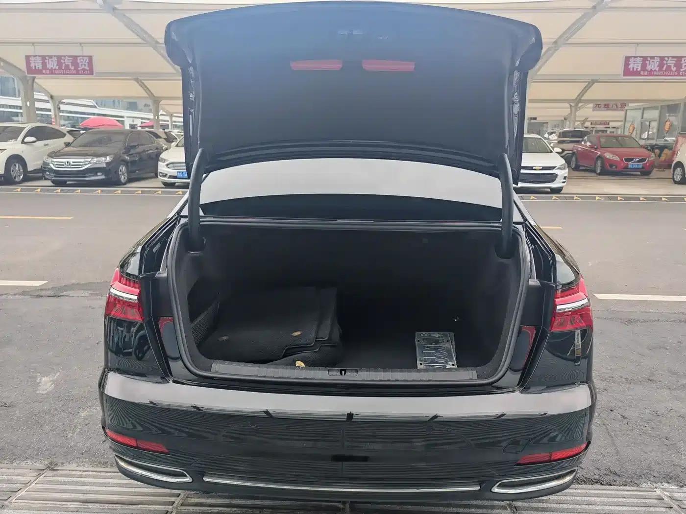Audi A6L 2019 55 TFSI quattro Flagship Elegance Edition — миниатюра 29