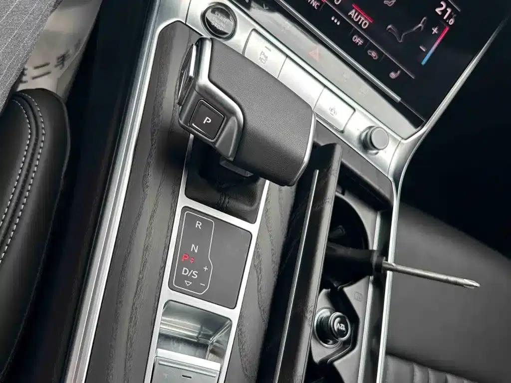 Audi A6L 2024 45 TFSI quattro Premium Dynamic Edition — миниатюра 15