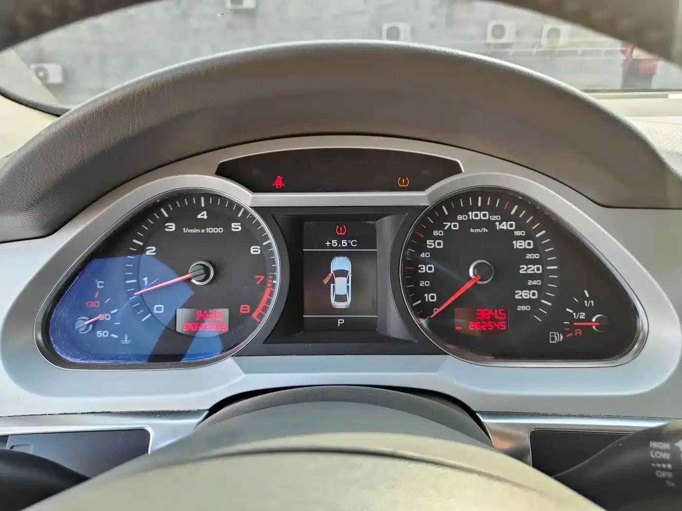 Audi A6L 2011 3.0 TFSI quattro Luxury — миниатюра 17