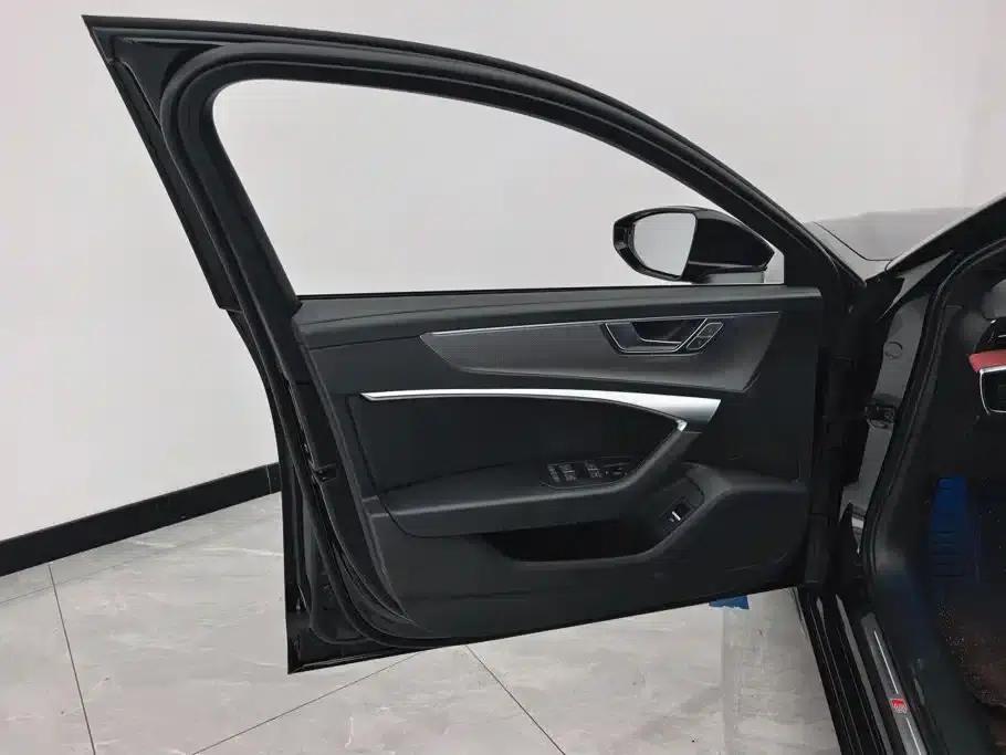 Audi A6L 2023 Facelift 40 TFSI Luxury Dynamic — миниатюра 7