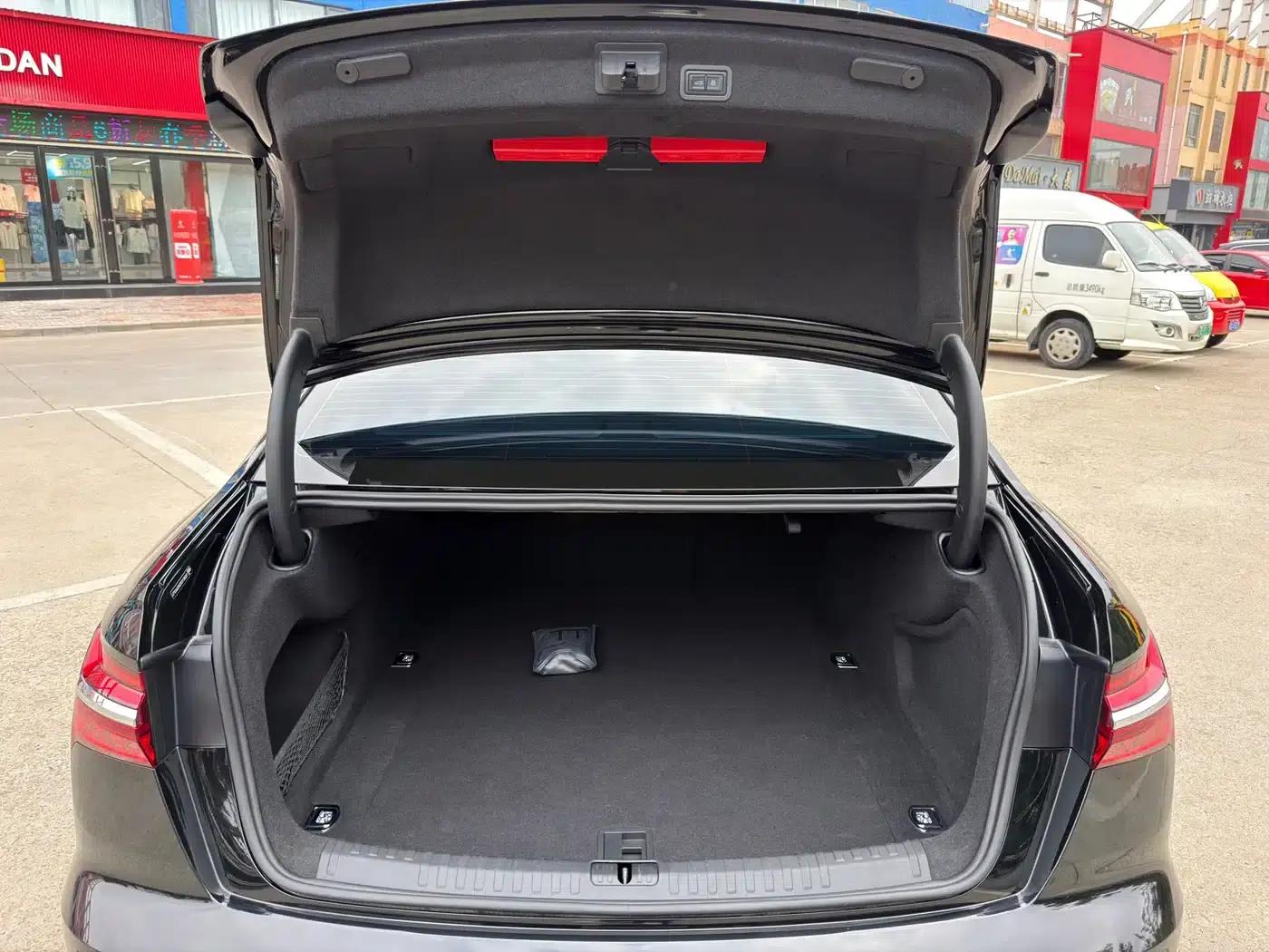 Audi A6L 2024 45 TFSI Premium Dynamic Edition — миниатюра 13