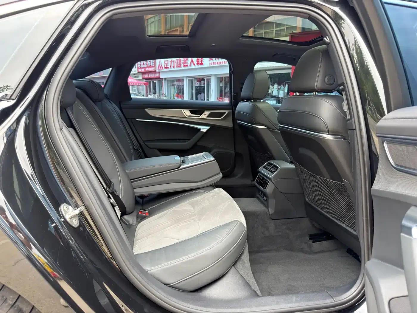 Audi A6L 2024 45 TFSI Premium Dynamic Edition — миниатюра 10