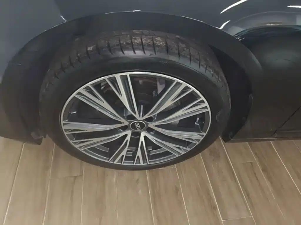 Audi A6L 2023 Facelift 40 TFSI Luxury Elegance — миниатюра 23