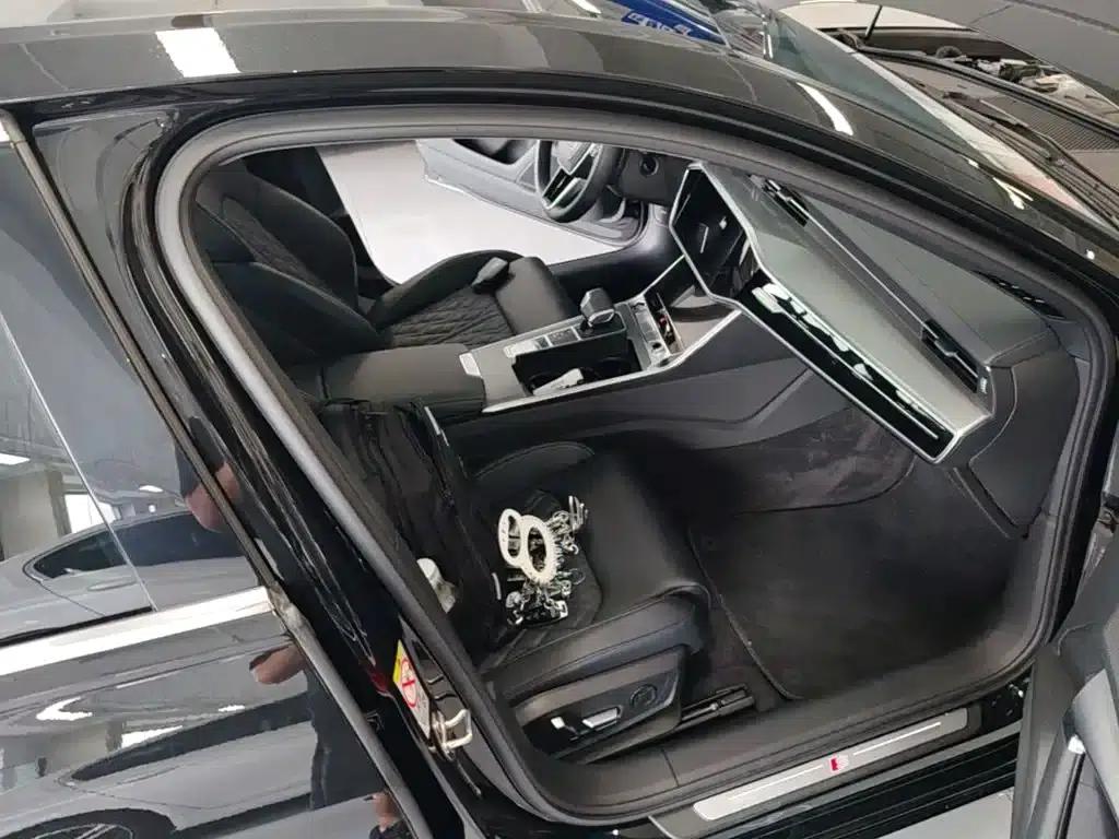 Audi A6L 2025 45 TFSI Premium Dynamic Edition — миниатюра 11