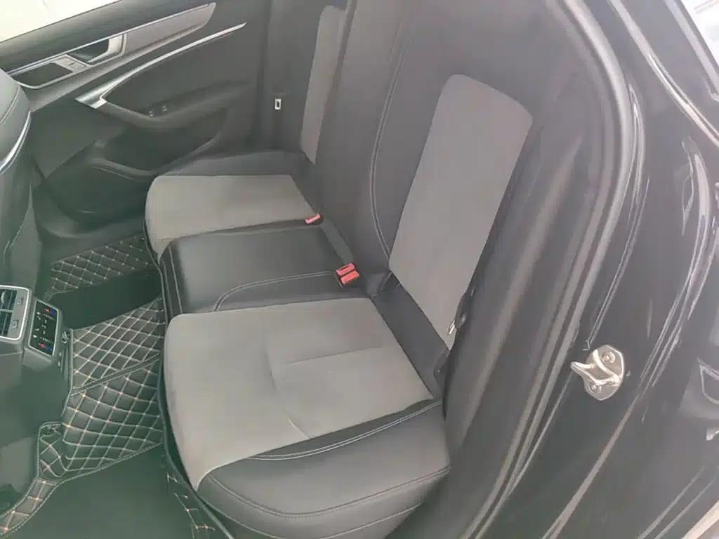 Audi A6L 2024 45 TFSI Premium Dynamic Edition — миниатюра 17