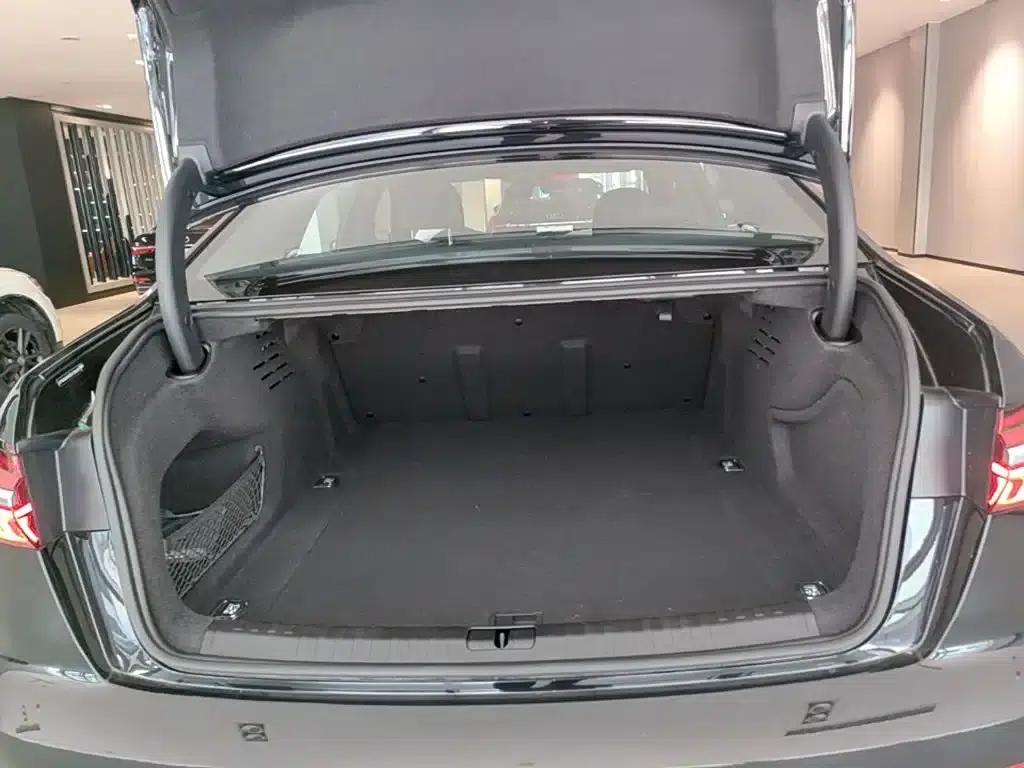 Audi A6L 2024 45 TFSI Premium Dynamic Edition — миниатюра 19