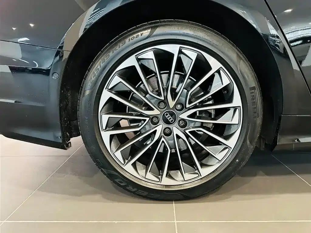 Audi A6L PHEV 2020 55 TFSI e quattro — миниатюра 15