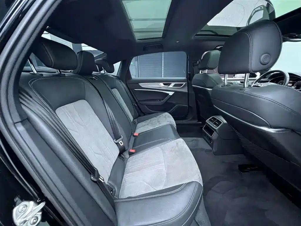 Audi A6L PHEV 2022 55 TFSI e quattro — миниатюра 17