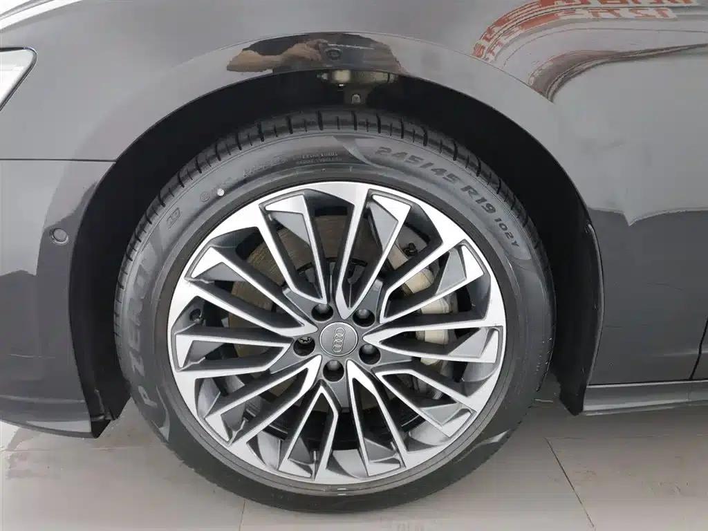 Audi A6L PHEV 2020 55 TFSI e quattro — миниатюра 17