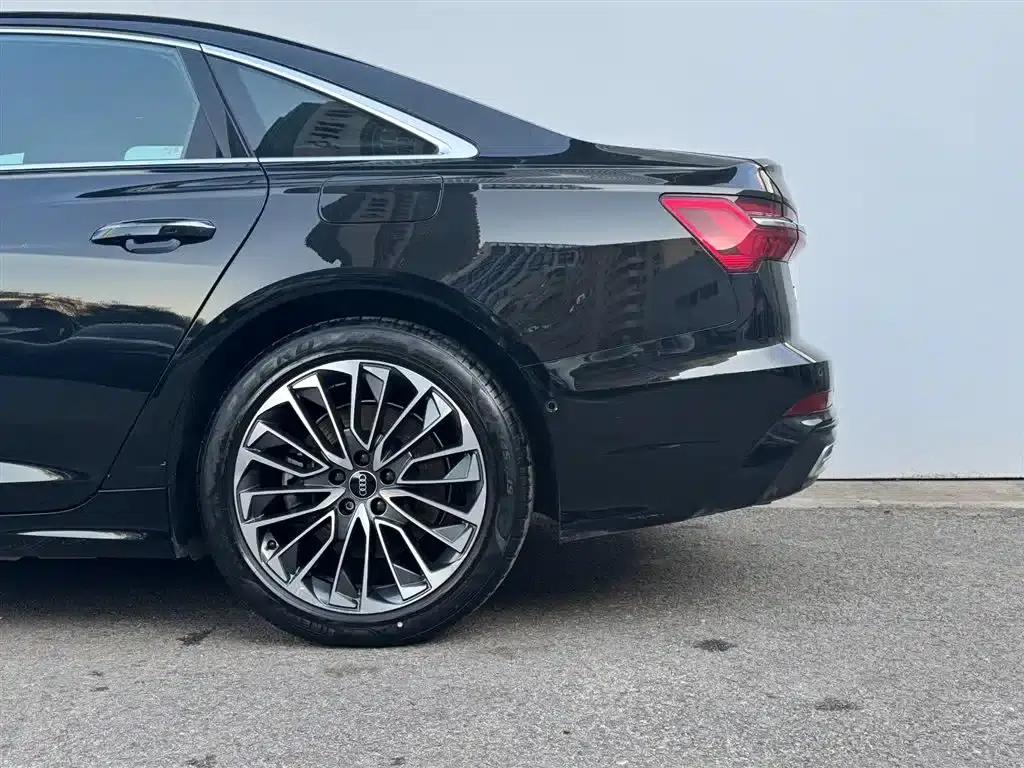 Audi A6L PHEV 2020 55 TFSI e quattro — миниатюра 23