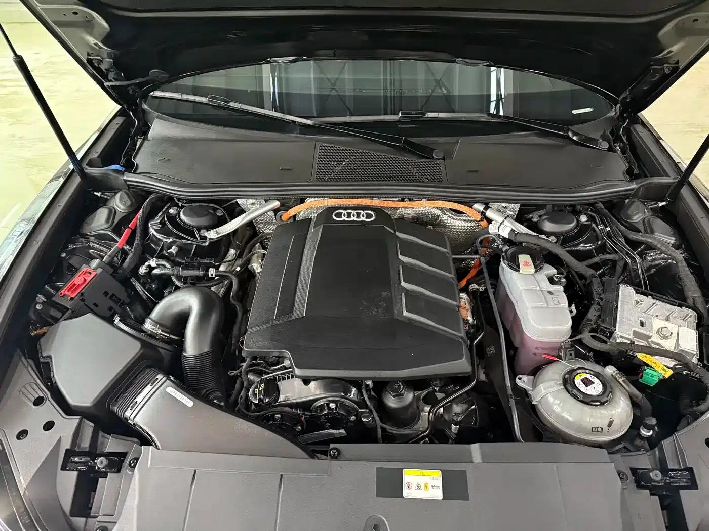 Audi A6L PHEV 2020 55 TFSI e quattro — миниатюра 2