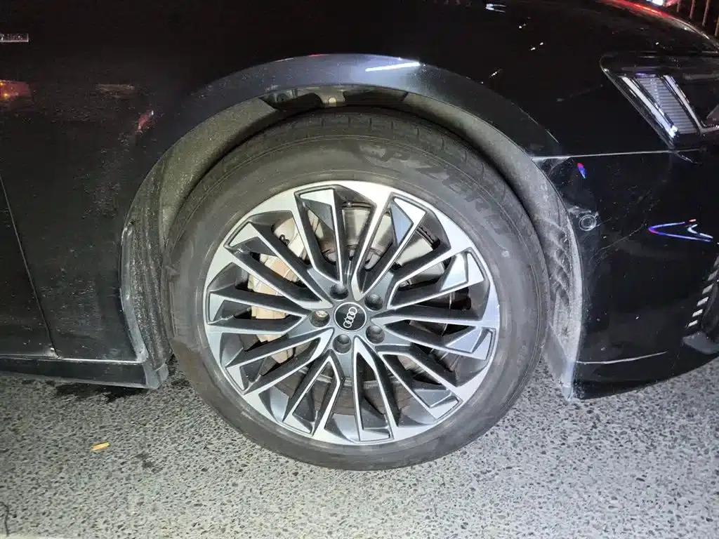 Audi A6L PHEV 2020 55 TFSI e quattro — миниатюра 8
