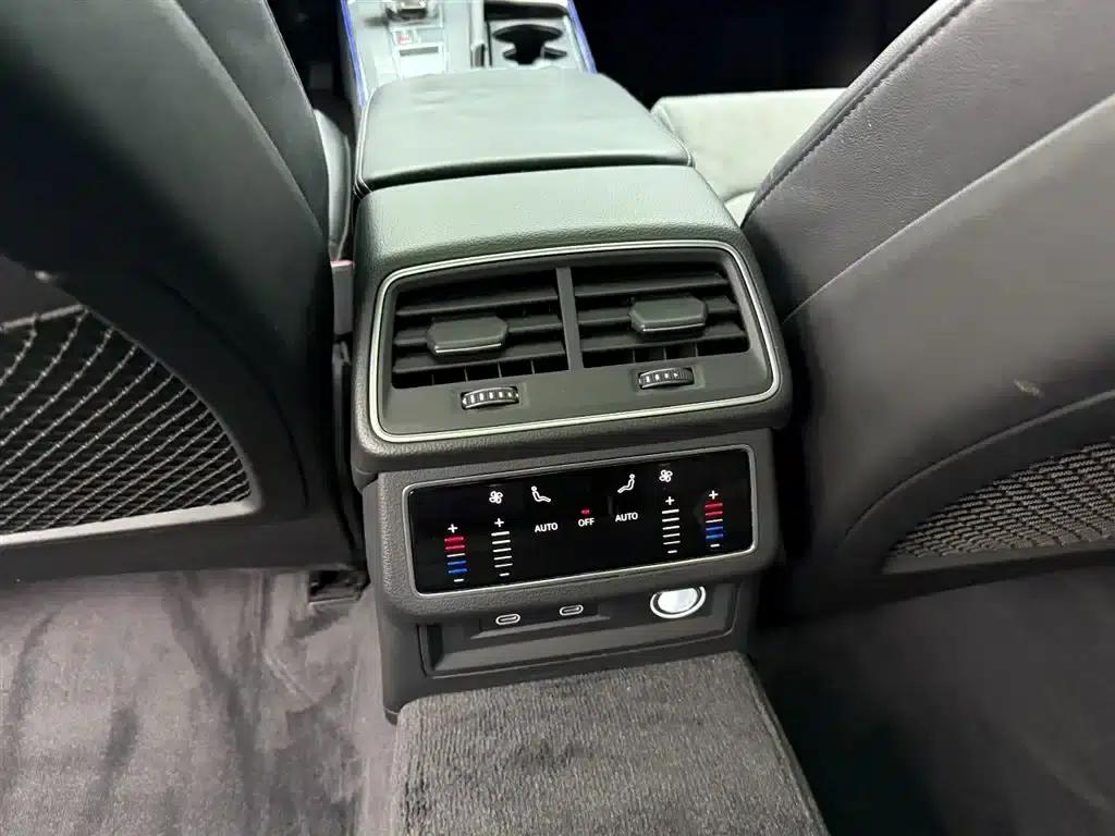 Audi A6L PHEV 2022 55 TFSI e quattro — миниатюра 11