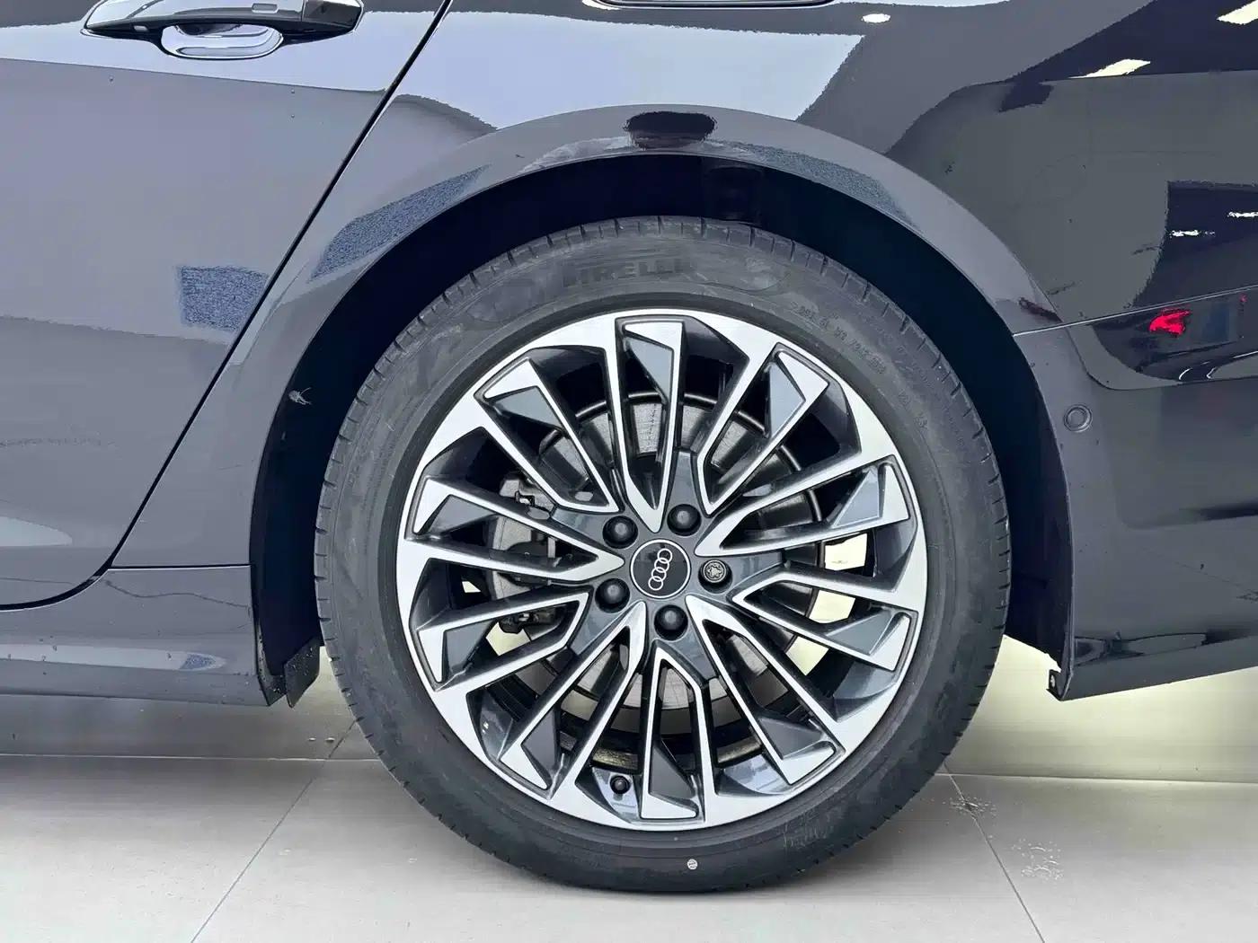 Audi A6L PHEV 2022 55 TFSI e quattro — миниатюра 19