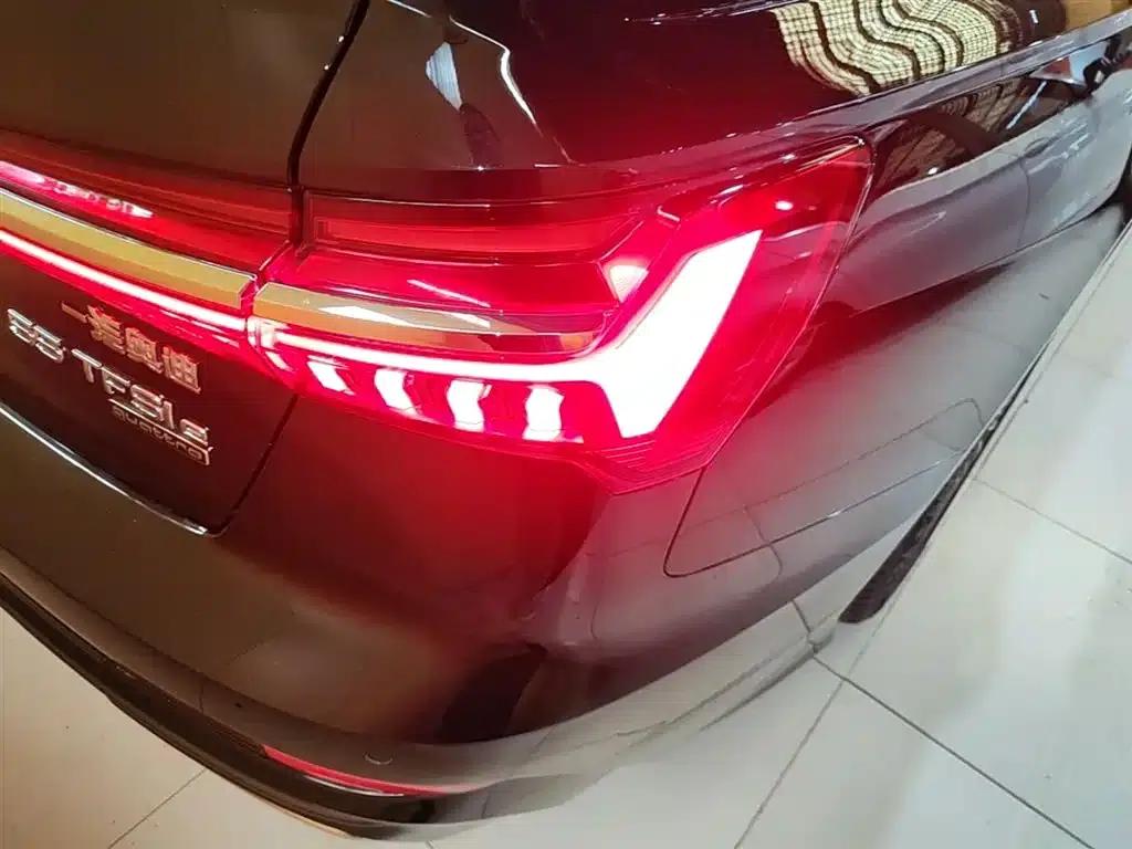 Audi A6L PHEV 2022 55 TFSI e quattro — миниатюра 8