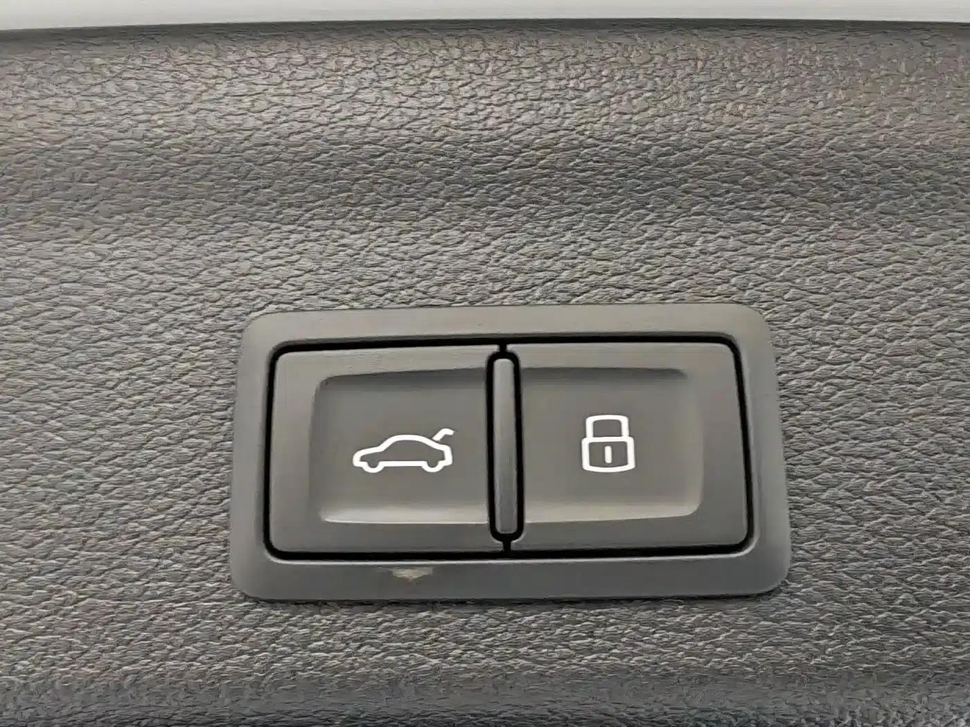 Audi Q3 2023 35 TFSI Fashion Elegance (1.4T) — миниатюра 15