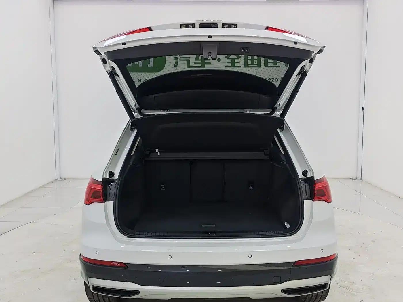Audi Q3 2023 35 TFSI Fashion Elegance (1.4T) — миниатюра 16