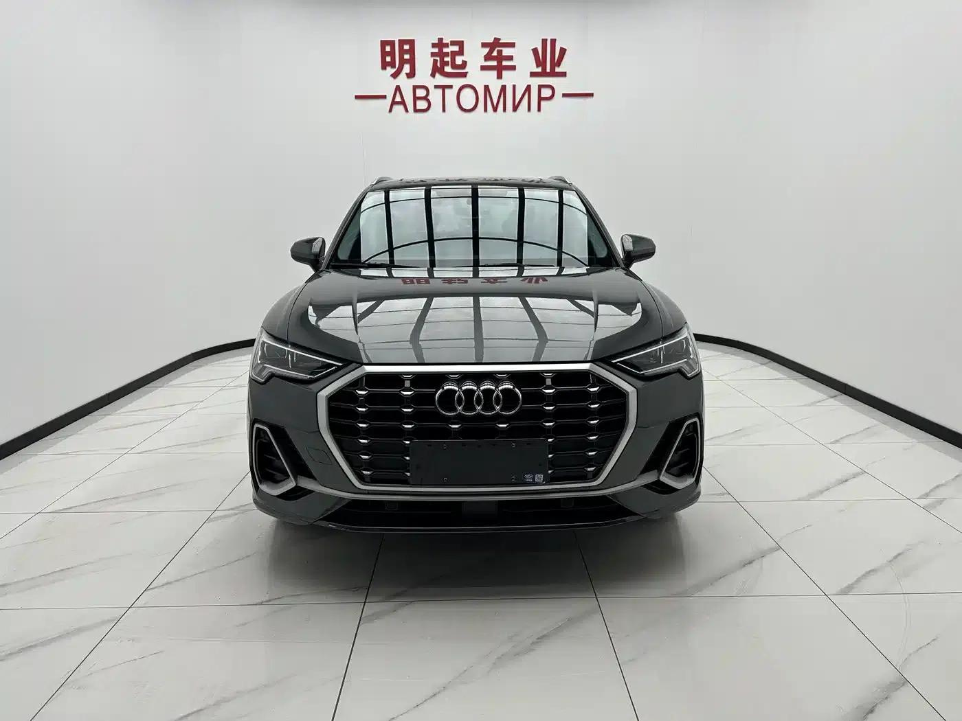 Audi Q3 2023 35 TFSI Fashion Dynamic (1.4T) — миниатюра 2