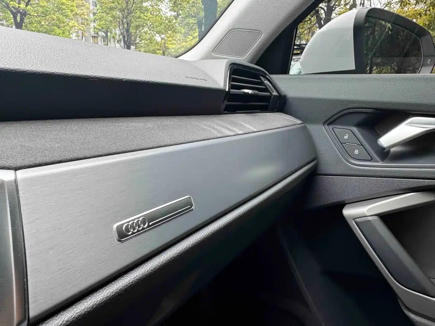 Audi Q3 2023 35 TFSI Fashion Dynamic (1.4T) — миниатюра 32