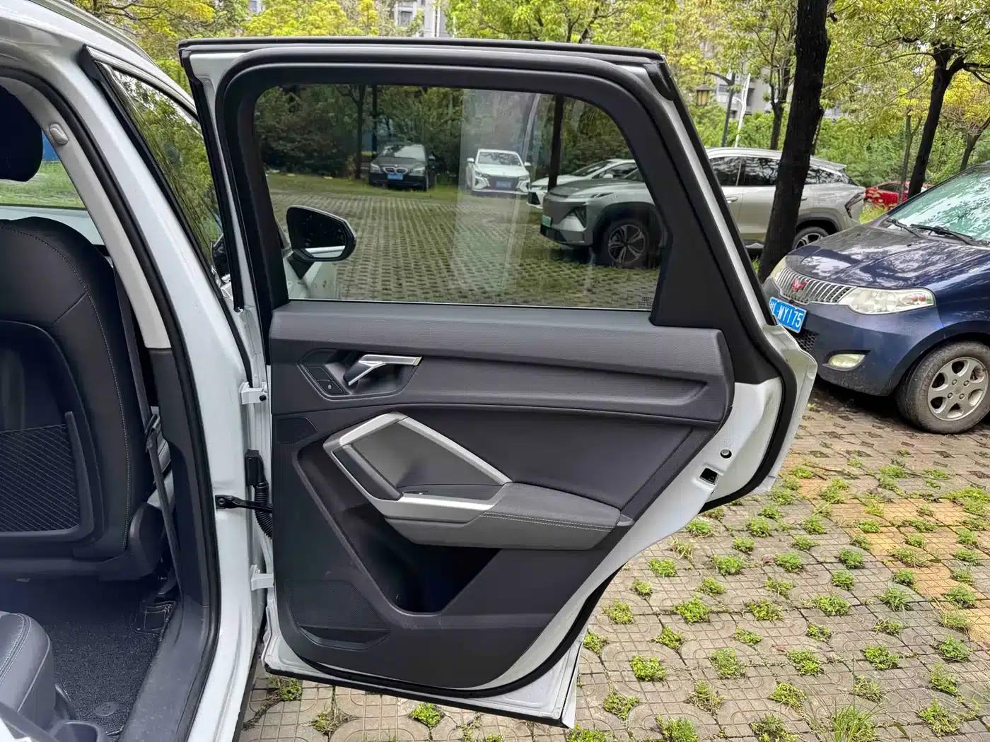 Audi Q3 2023 35 TFSI Fashion Dynamic (1.4T) — миниатюра 43