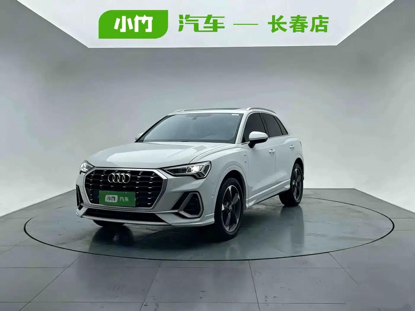 Audi Q3 2022 35 TFSI Fashion Dynamic Edition — миниатюра 1
