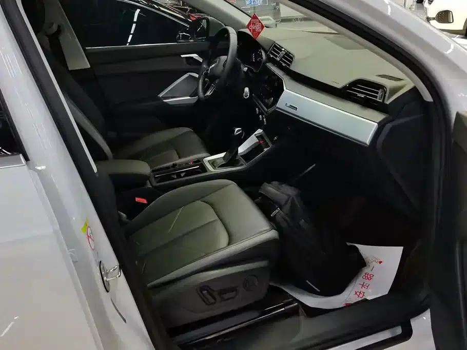 Audi Q3 2021 35 TFSI Progressive Elegance — миниатюра 8