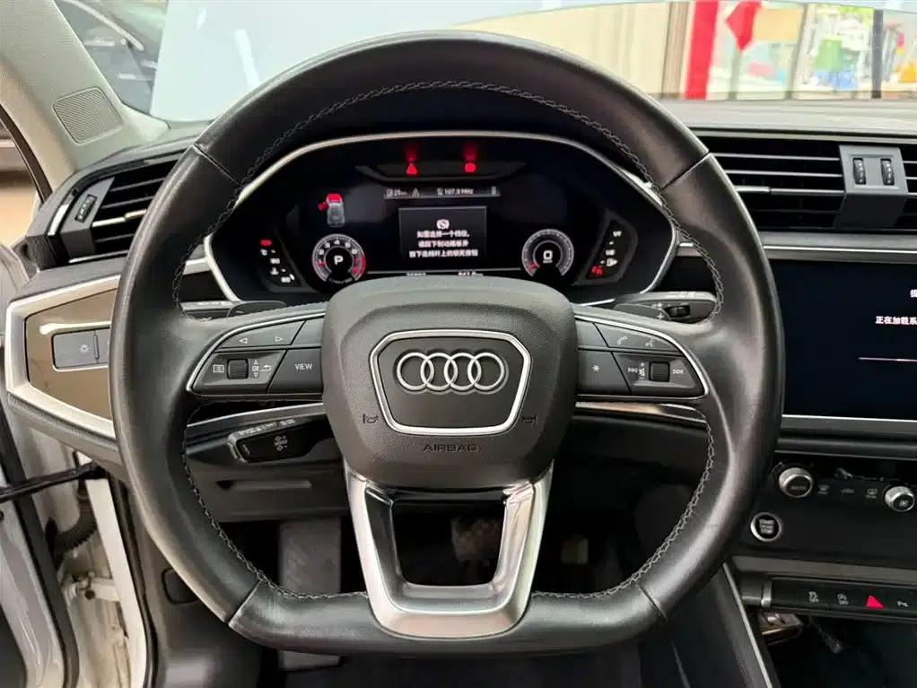 Audi Q3 2023 35 TFSI Fashion Dynamic (1.4T) — миниатюра 11