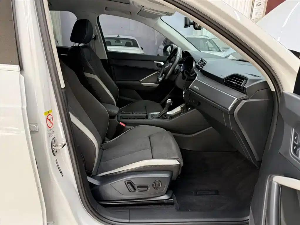 Audi Q3 2023 35 TFSI Fashion Dynamic (1.4T) — миниатюра 21