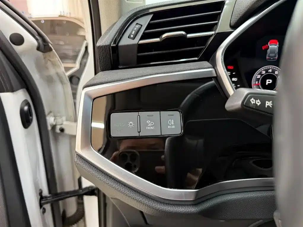 Audi Q3 2023 35 TFSI Fashion Dynamic (1.4T) — миниатюра 9