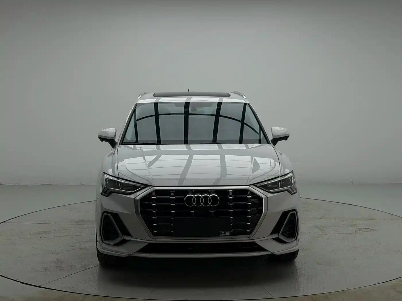 Audi Q3 2022 35 TFSI Fashion Dynamic Edition — миниатюра 2