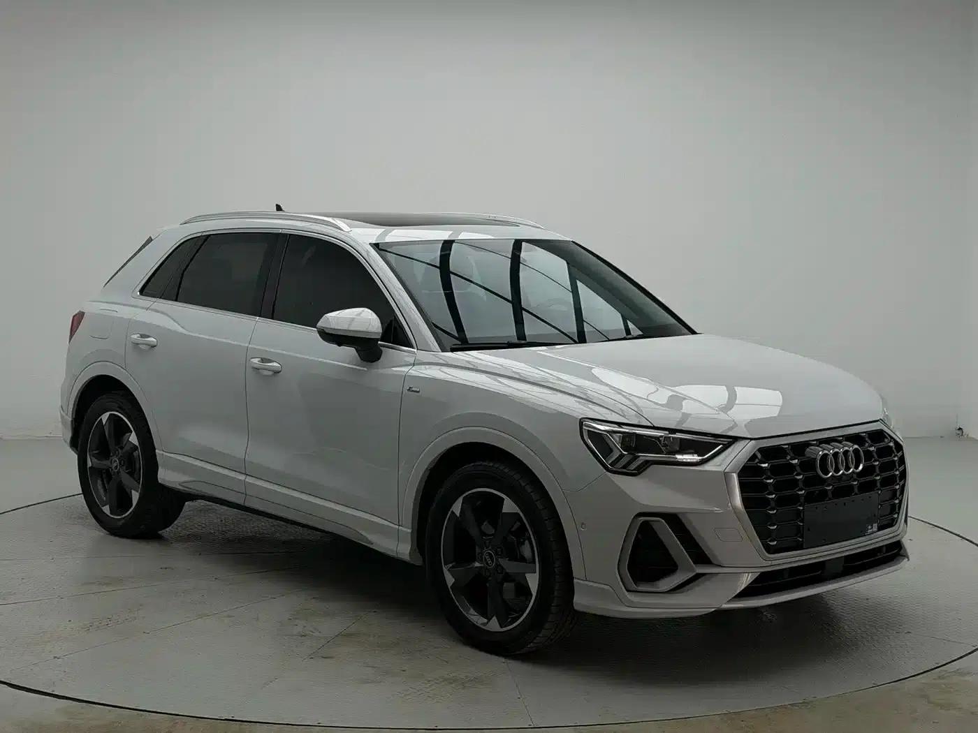 Audi Q3 2022 35 TFSI Fashion Dynamic Edition — миниатюра 3