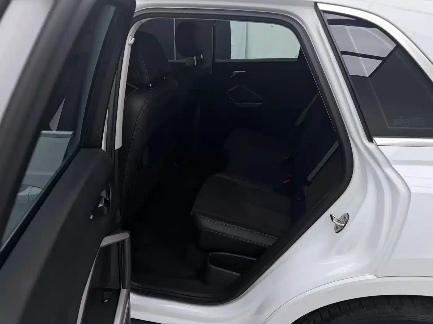 Audi Q3 2022 35 TFSI Fashion Dynamic Edition — миниатюра 5
