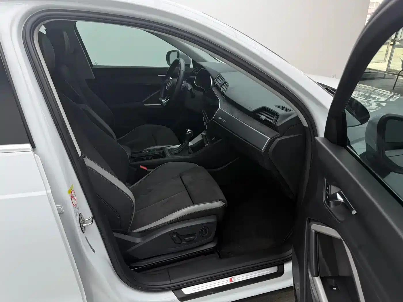 Audi Q3 2022 35 TFSI Fashion Dynamic Edition — миниатюра 7