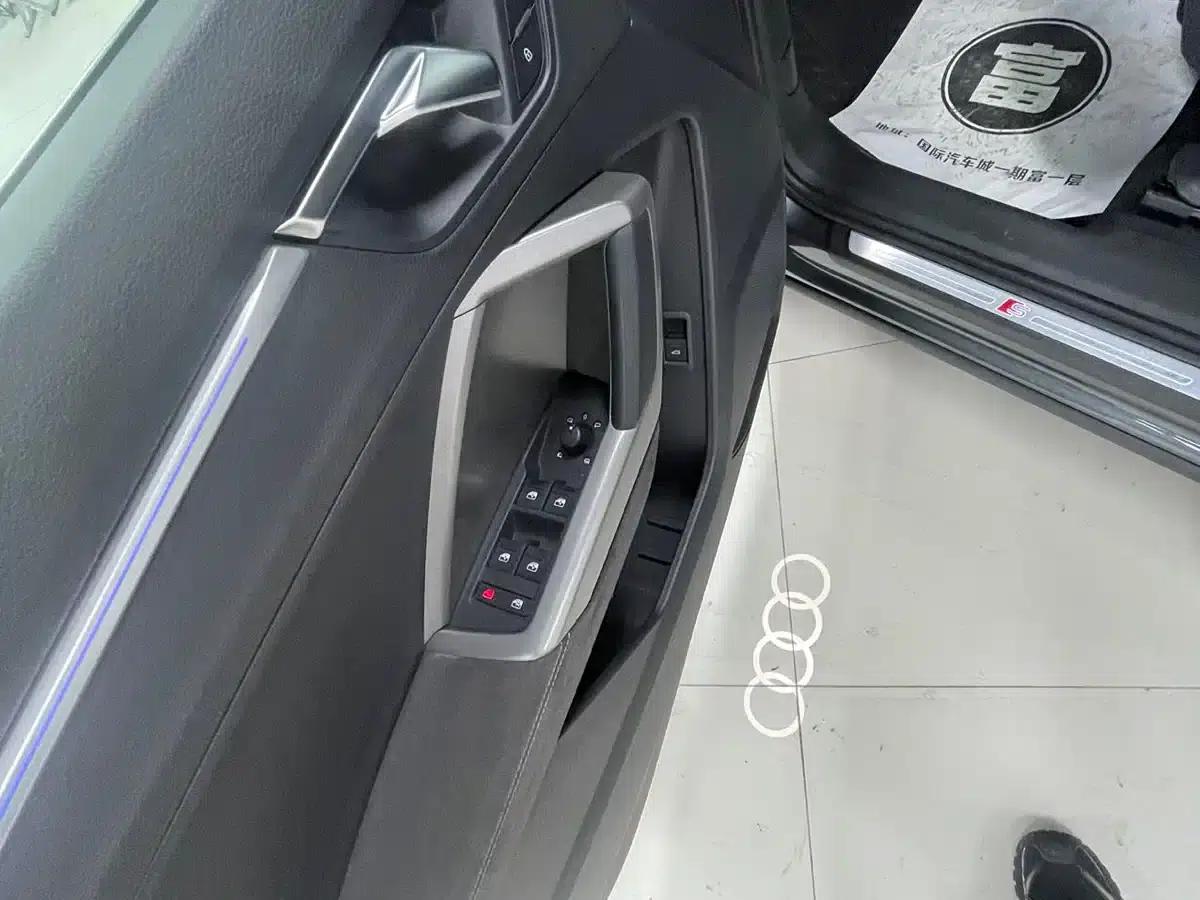 Audi Q3 2022 35 TFSI Fashion Dynamic Edition — миниатюра 17