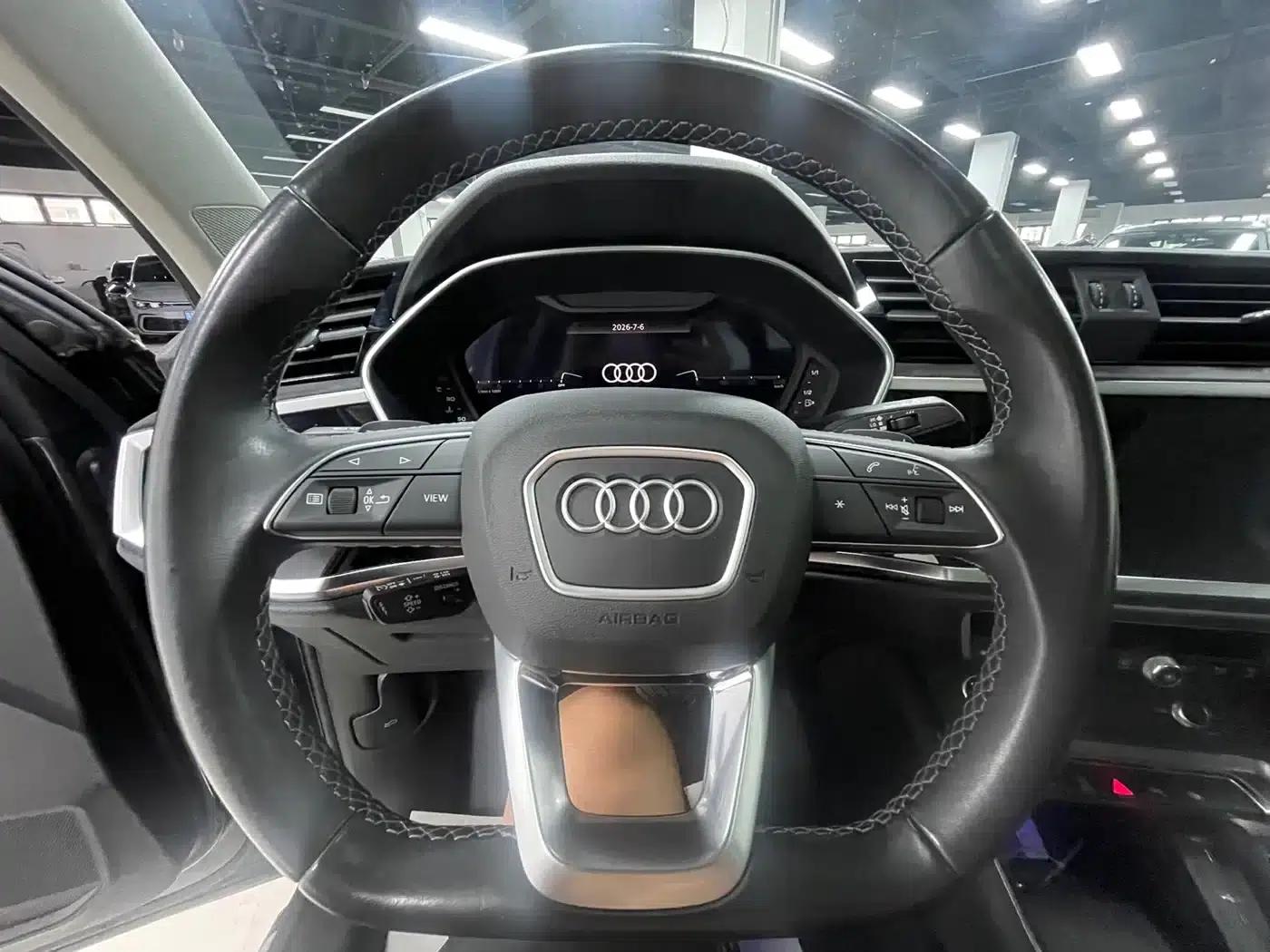 Audi Q3 2022 35 TFSI Fashion Dynamic Edition — миниатюра 19