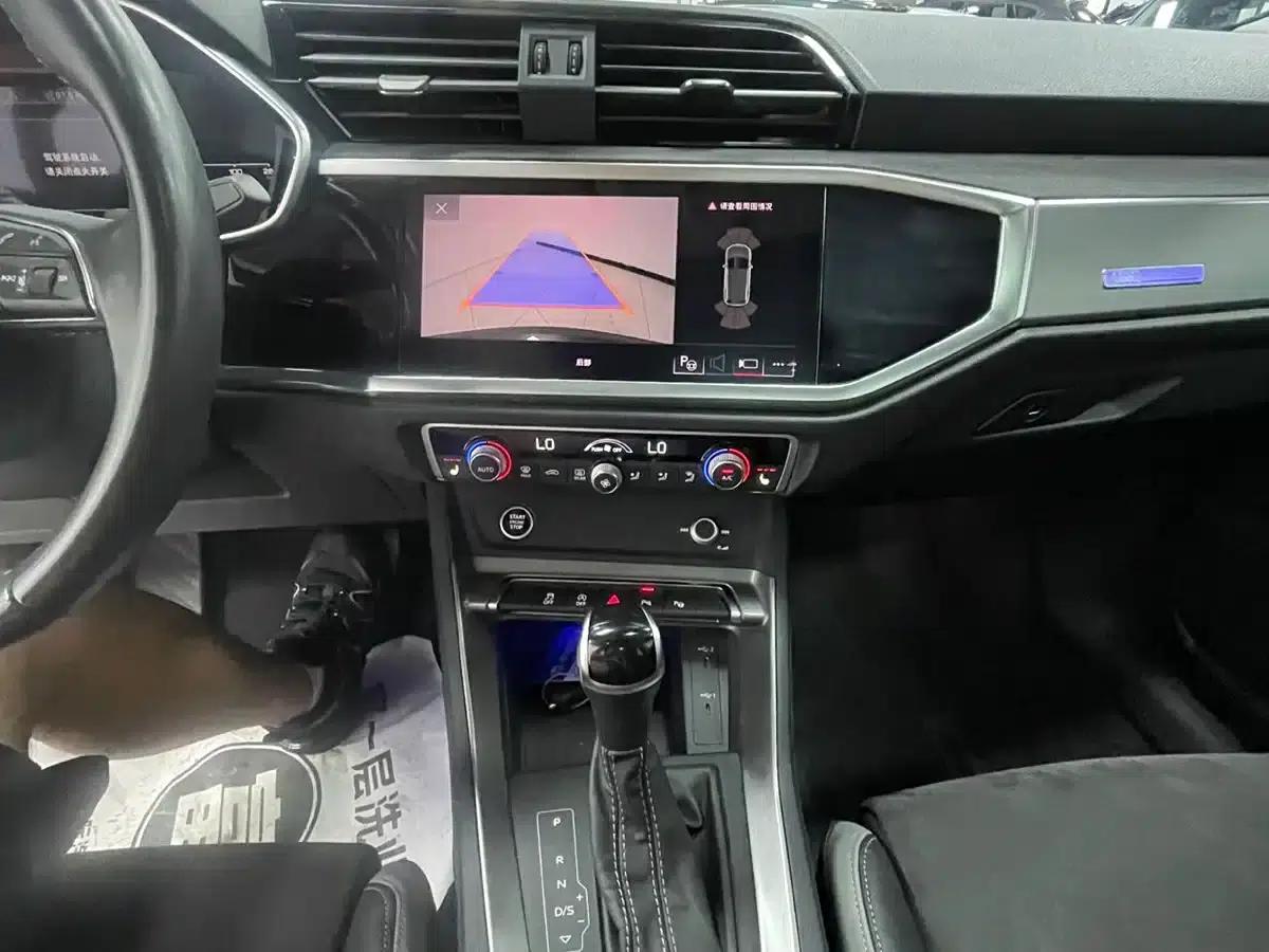 Audi Q3 2022 35 TFSI Fashion Dynamic Edition — миниатюра 23