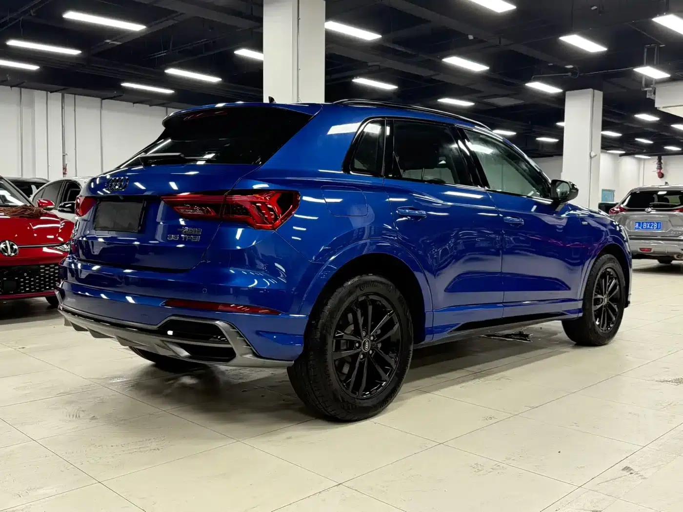 Audi Q3 2022 35 TFSI Fashion Dynamic Edition — миниатюра 5