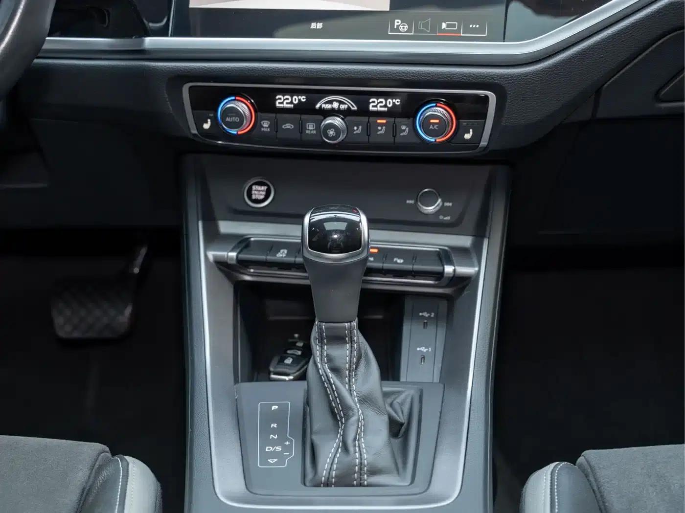 Audi Q3 2023 35 TFSI Fashion Dynamic (1.4T) — миниатюра 5