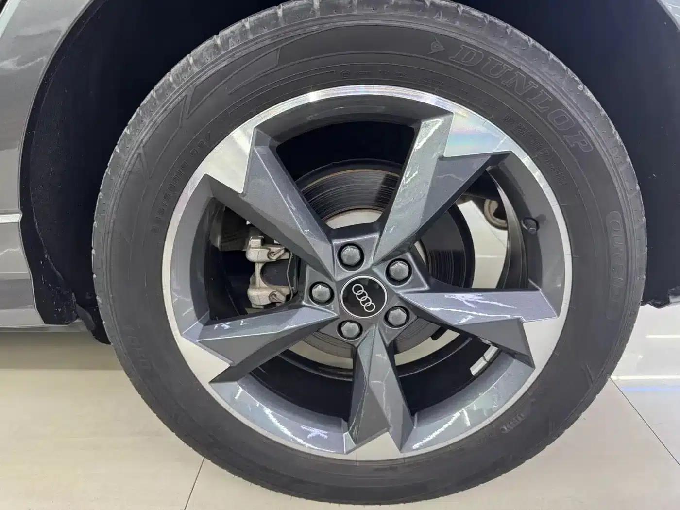Audi Q3 2022 35 TFSI Fashion Dynamic Edition — миниатюра 17