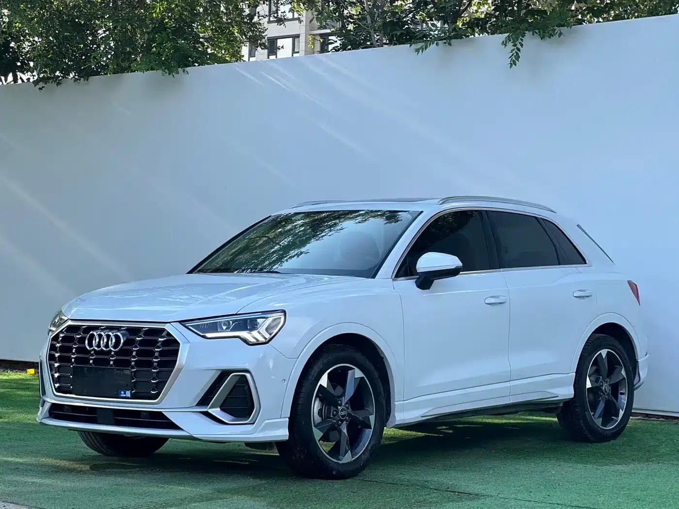 Audi Q3 2022 35 TFSI Fashion Dynamic Edition — миниатюра 1