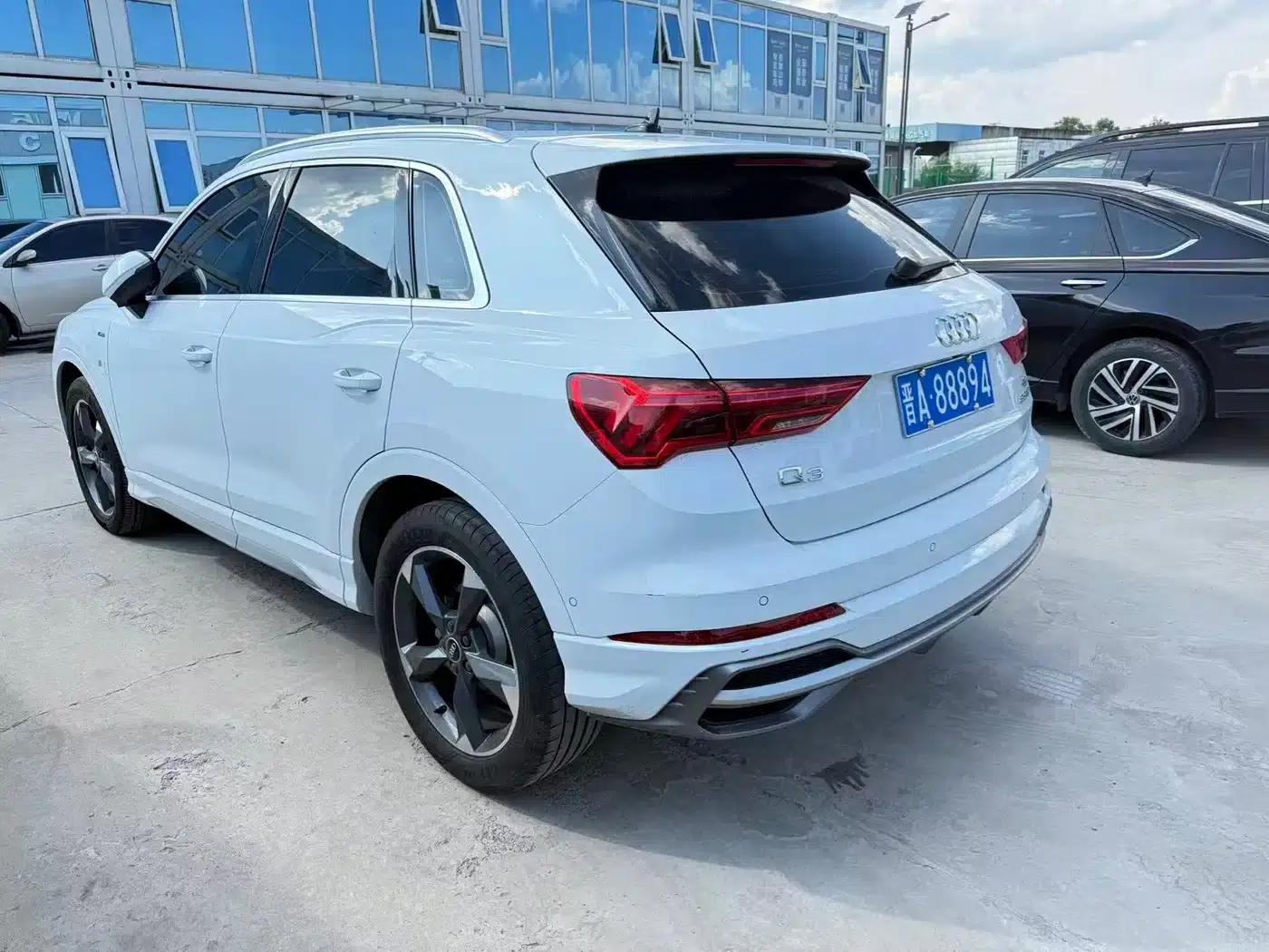 Audi Q3 2022 35 TFSI Fashion Dynamic Edition — миниатюра 3