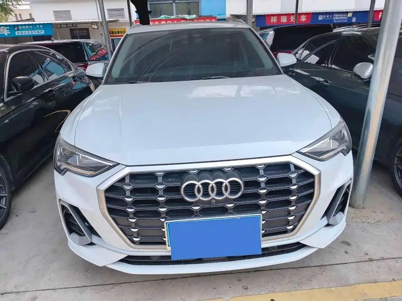 Audi Q3 2023 35 TFSI Progressive Dynamic (1.4T) — миниатюра 2