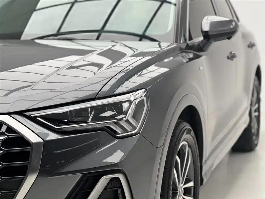 Audi Q3 2022 35 TFSI Progressive Dynamic — миниатюра 4